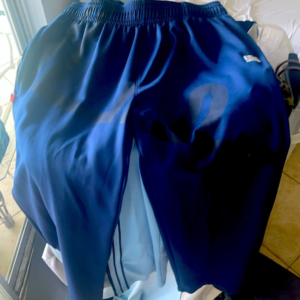 Lebron James Nike XL Blue Warm Ups